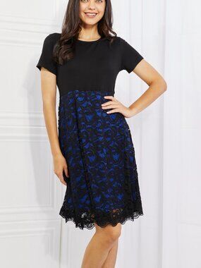 NWT Yelete Full Size Contrasting Lace Midi Dress